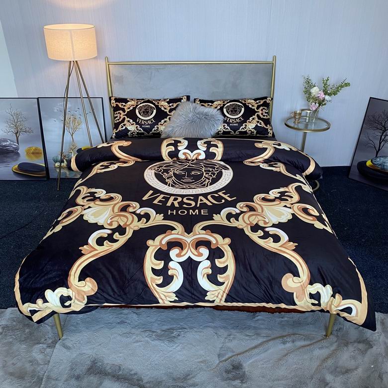 Versace 2.0x2.3m 08